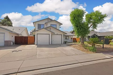 Exterior - 913 Jayhawk Way, Modesto, CA 95358 photo 4 of 10