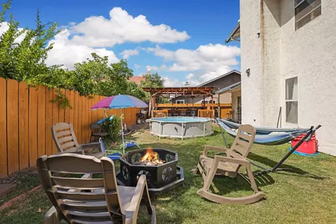 Exterior - 913 Jayhawk Way, Modesto, CA 95358 photo 7 of 10
