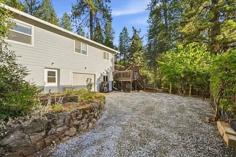 Exterior - 261 Glenbrook Dr, Grass Valley, CA 95945 photo 8 of 16