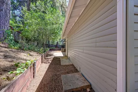 Exterior - 549 Packard Dr, Grass Valley, CA 95945 photo 14 of 14