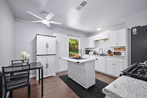 Kitchen - 549 Packard Dr, Grass Valley, CA 95945 photo 1 of 4