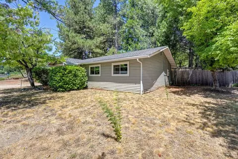 Exterior - 549 Packard Dr, Grass Valley, CA 95945 photo 6 of 14