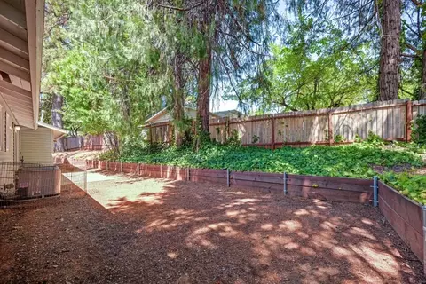 Exterior - 549 Packard Dr, Grass Valley, CA 95945 photo 10 of 14