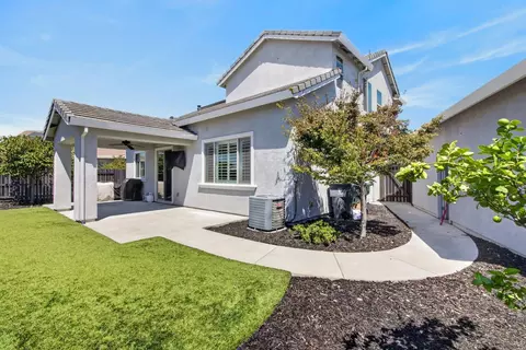 Exterior - 848 Stage Stop Loop, Rocklin, CA 95765 photo 10 of 13