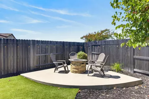 Exterior - 848 Stage Stop Loop, Rocklin, CA 95765 photo 6 of 13