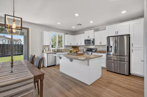 Kitchen - 848 Stage Stop Loop, Rocklin, CA 95765 photo 1 of 7