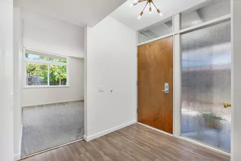 Entry Way - 618 Isla Pl, Davis, CA 95616 photo 2 of 2