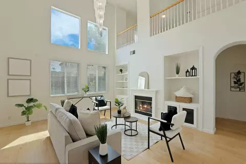 Living - 1540 Whispering Wind Dr, Tracy, CA 95377 photo 3 of 5