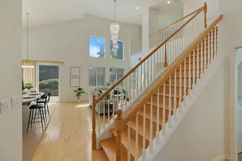 Entry Way - 1540 Whispering Wind Dr, Tracy, CA 95377 photo 4 of 11
