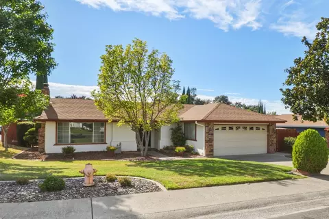 Exterior - 4631 Oakbough Way, Carmichael, CA 95608 photo 2 of 14