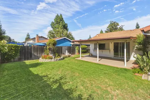 Exterior - 4631 Oakbough Way, Carmichael, CA 95608 photo 9 of 14