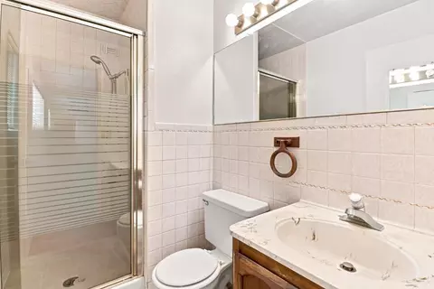 Bath - 4631 Oakbough Way, Carmichael, CA 95608 photo 1 of 3