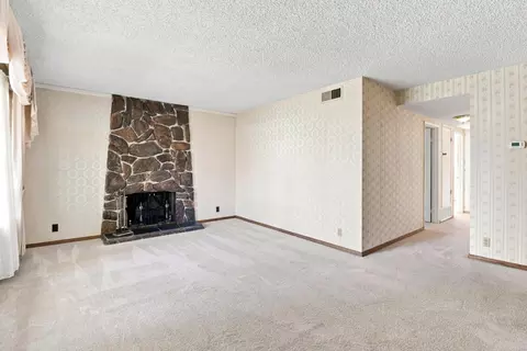 Living - 4631 Oakbough Way, Carmichael, CA 95608 photo 3 of 5