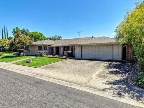 Exterior - 975 Sand Bar Cir, Carmichael, CA 95608 photo 3 of 16