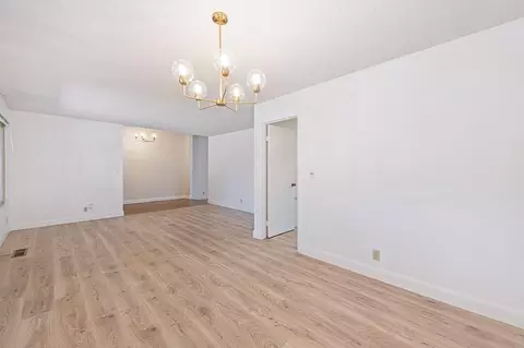 Living - 975 Sand Bar Cir, Carmichael, CA 95608 photo 5 of 10
