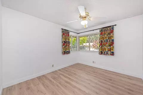 Bedroom - 975 Sand Bar Cir, Carmichael, CA 95608 photo 4 of 11