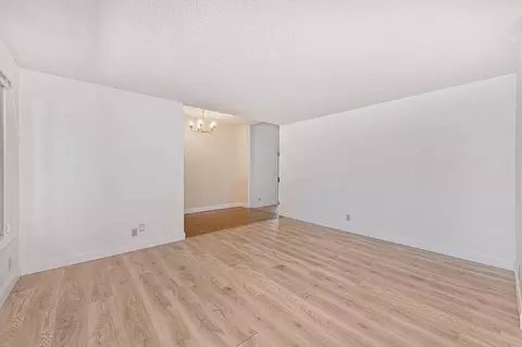 Living - 975 Sand Bar Cir, Carmichael, CA 95608 photo 3 of 10