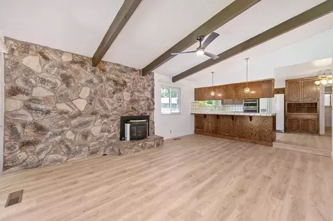 Living - 975 Sand Bar Cir, Carmichael, CA 95608 photo 10 of 10