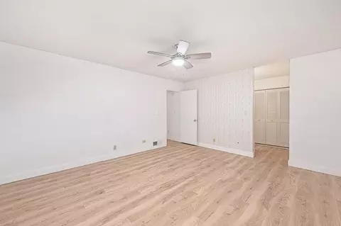 Bedroom - 975 Sand Bar Cir, Carmichael, CA 95608 photo 10 of 11