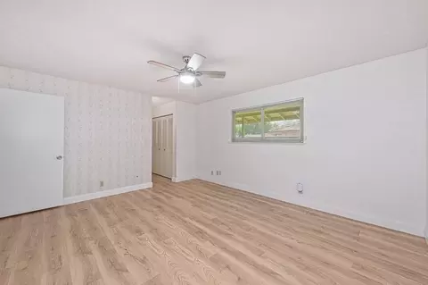 Bedroom - 975 Sand Bar Cir, Carmichael, CA 95608 photo 9 of 11