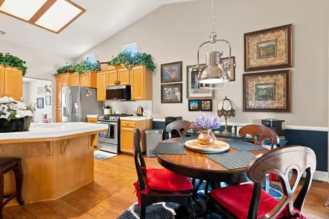 Dining - 3363 Cambria Ave, Madera, CA 93637 photo 4 of 4