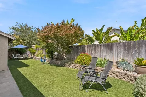 Exterior - 3363 Cambria Ave, Madera, CA 93637 photo 9 of 11