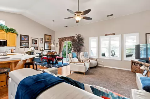 Living - 3363 Cambria Ave, Madera, CA 93637 photo 2 of 2