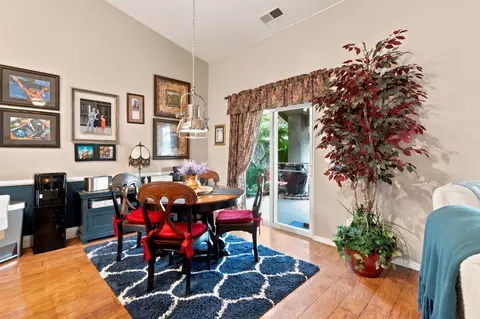 Dining - 3363 Cambria Ave, Madera, CA 93637 photo 3 of 4