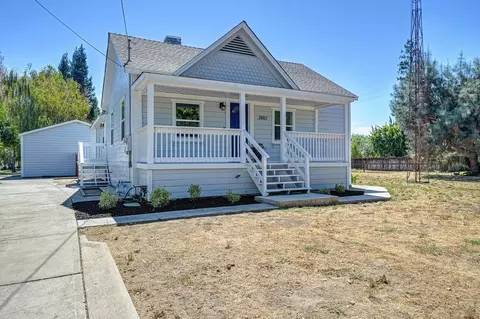 2882 E Center St, Acampo, CA 95220 photo 7
