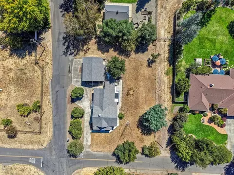 2882 E Center St, Acampo, CA 95220 photo 40
