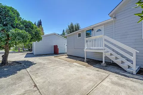 2882 E Center St, Acampo, CA 95220 photo 34