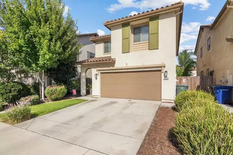 Exterior - 3620 Landmark Cir, Modesto, CA 95356 photo 3 of 10