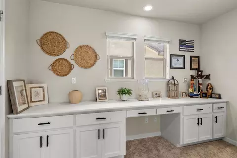 Entry Way - 3620 Landmark Cir, Modesto, CA 95356 photo 1 of 2