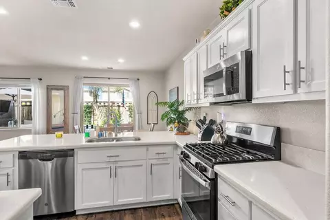 Kitchen - 3620 Landmark Cir, Modesto, CA 95356 photo 2 of 2