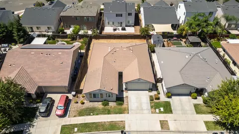 View/Area - 4869 Langley Way, Merced, CA 95348 photo 7 of 9