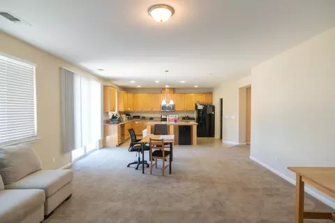 Living - 4869 Langley Way, Merced, CA 95348 photo 3 of 4
