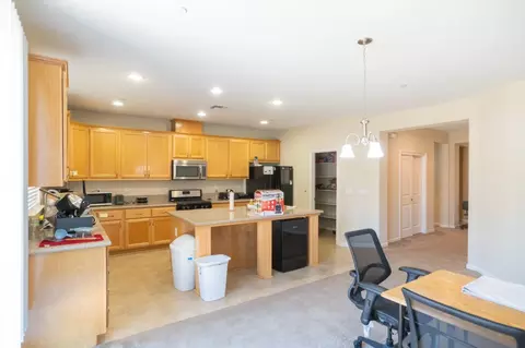 Kitchen - 4869 Langley Way, Merced, CA 95348 photo 2 of 2