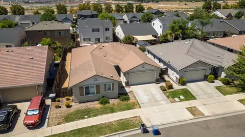 View/Area - 4869 Langley Way, Merced, CA 95348 photo 6 of 9