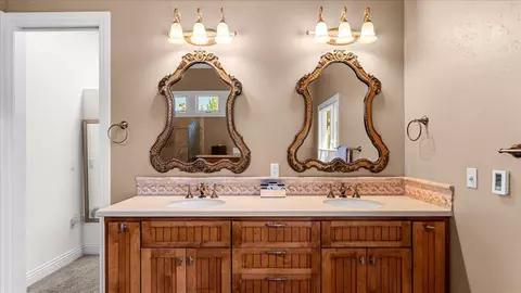 Bath - 2491 Oak Creek Dr #14, Copperopolis, CA 95228 photo 6 of 9