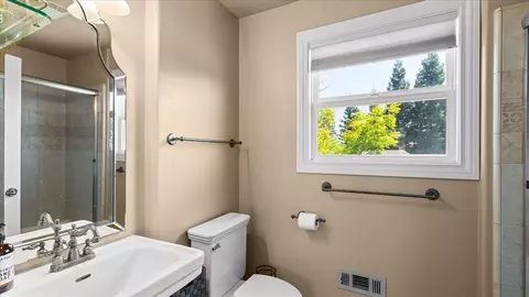 Bath - 2491 Oak Creek Dr #14, Copperopolis, CA 95228 photo 9 of 9