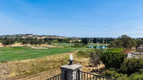 View/Area - 2491 Oak Creek Dr #14, Copperopolis, CA 95228 photo 3 of 19