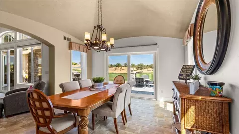 Dining - 2491 Oak Creek Dr #14, Copperopolis, CA 95228 photo 2 of 5