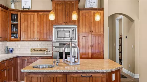 Kitchen - 2491 Oak Creek Dr #14, Copperopolis, CA 95228 photo 3 of 9