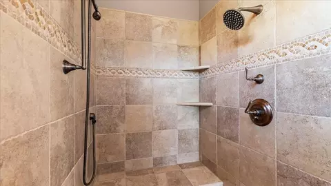 Bath - 2491 Oak Creek Dr #14, Copperopolis, CA 95228 photo 8 of 9