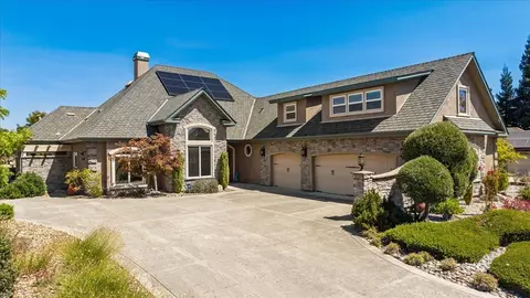 Exterior - 2491 Oak Creek Dr #14, Copperopolis, CA 95228 photo 3 of 14