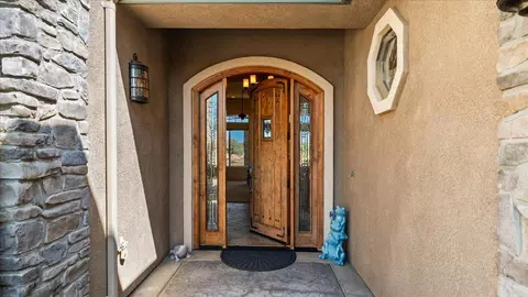 Entry Way - 2491 Oak Creek Dr #14, Copperopolis, CA 95228 photo 1 of 8