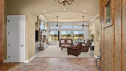 Entry Way - 2491 Oak Creek Dr #14, Copperopolis, CA 95228 photo 2 of 8