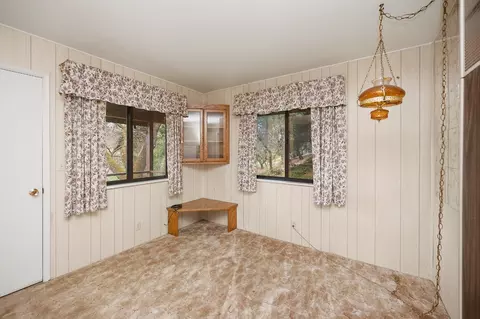 Bedroom - 7349 Green Valley Rd, Placerville, CA 95667 photo 5 of 7
