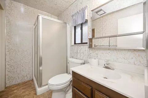 Bath - 7349 Green Valley Rd, Placerville, CA 95667 photo 3 of 3