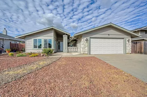 1287 Nadene Dr, Marysville, CA 95901